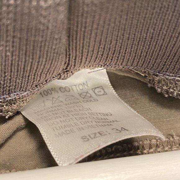 Short - Picture 2 of 3